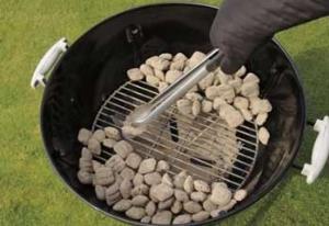 4 Ways to Control the Heat on a Charcoal Grill